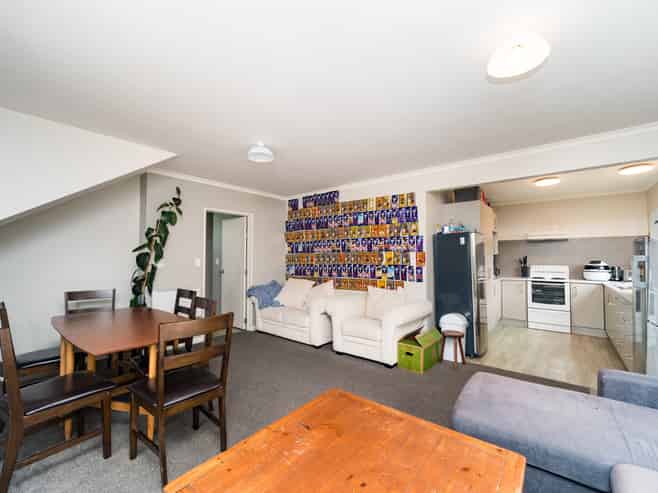 34A Hereford Street, West End