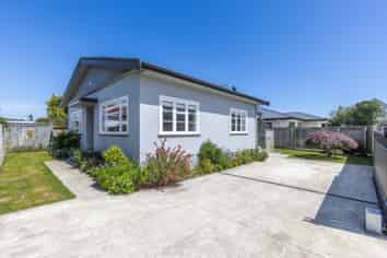 113A Bartholomew Road, Levin