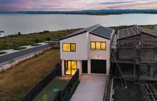 52 Picnic Point Road, Hobsonville