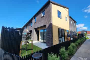 4 Arvo Lane, Hobsonville