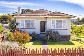 19 Mosston Road, Castlecliff