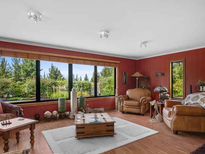 120 Hillview Road, Alexandra