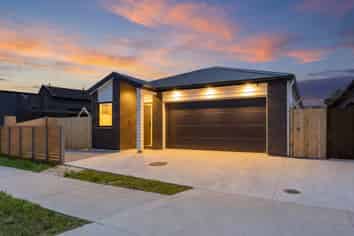 26 & 28 Furlough Road, Opaheke