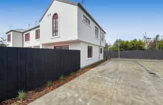 4/402 Wilsons Rd N, Waltham