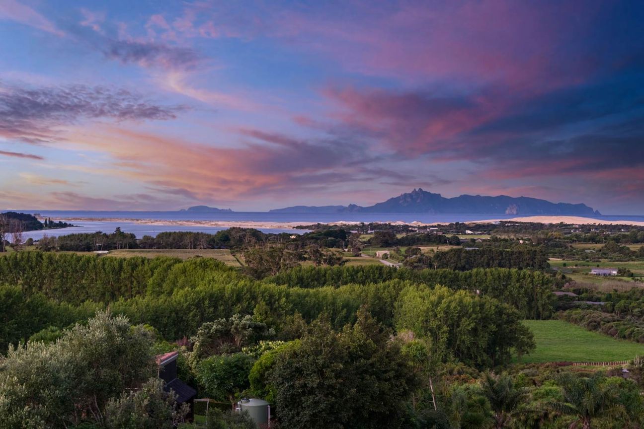 Private Retreat with Stunning Sea Views - Visning 4