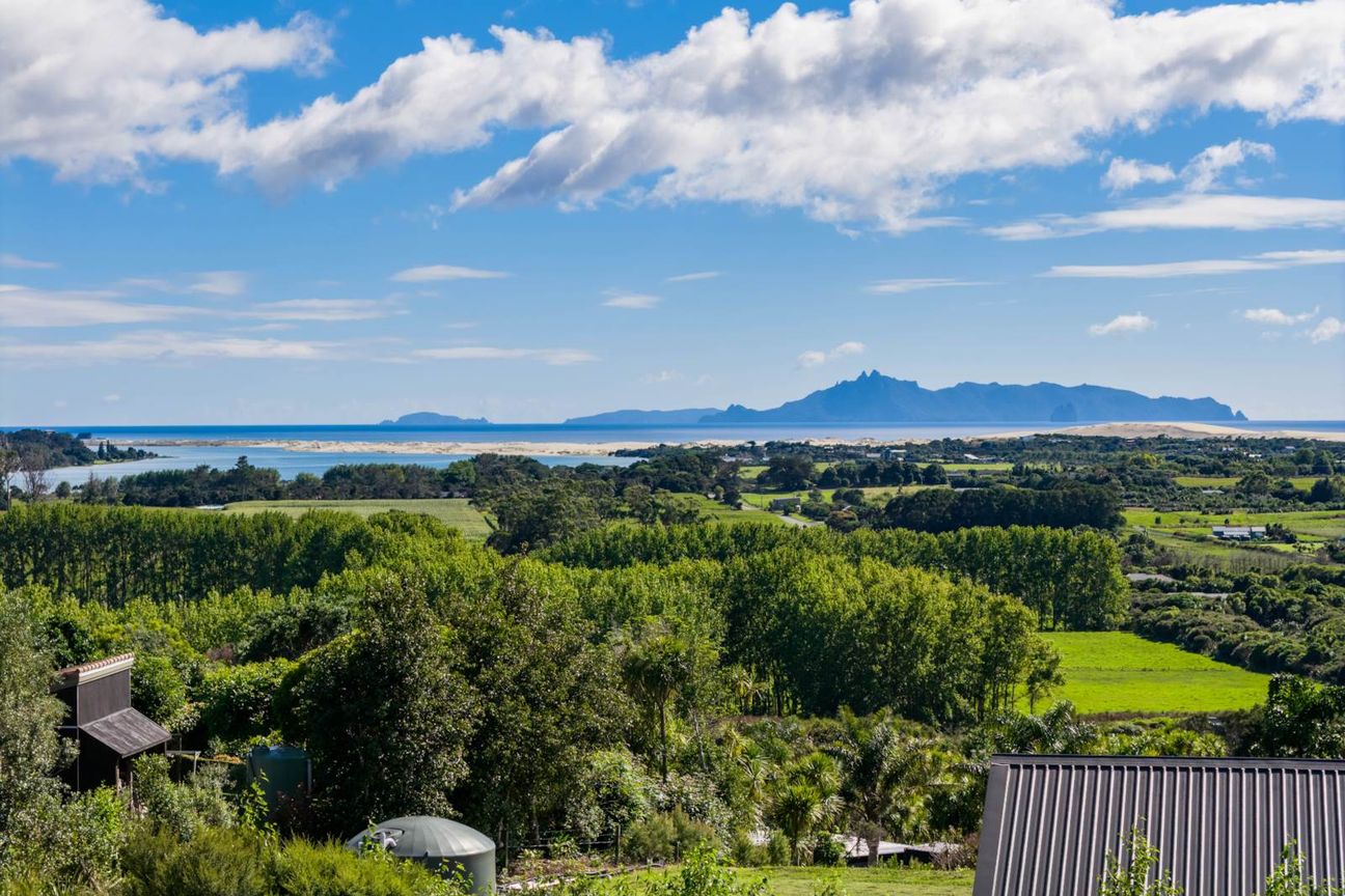 Private Retreat with Stunning Sea Views - Visning 5