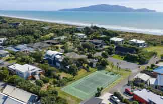 18 Marram Way, Peka Peka