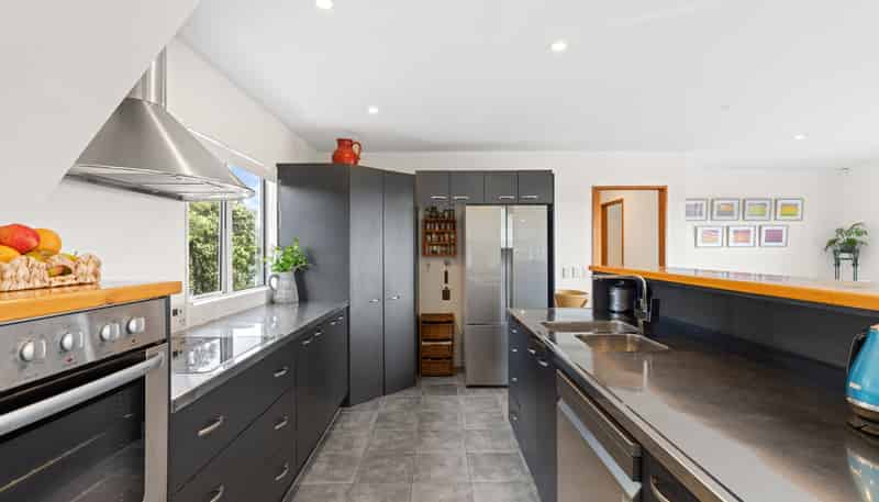 18 Marram Way, Peka Peka