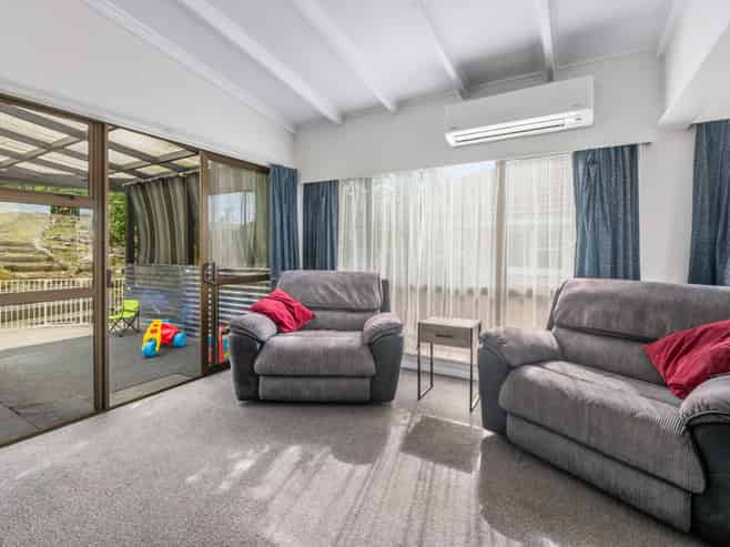 43 Franklyn Road, Tawa