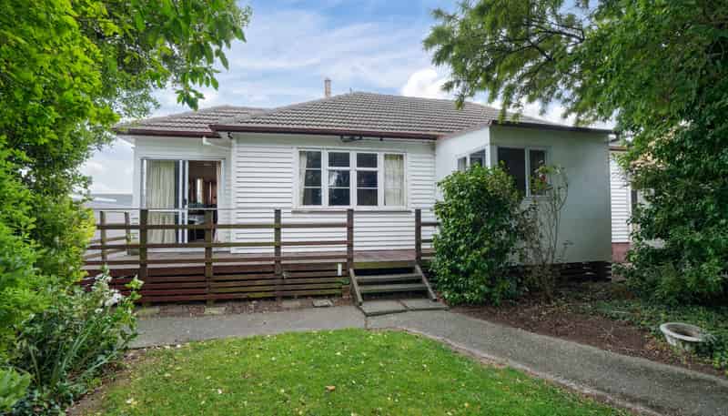 19 Stirling Street, Windsor