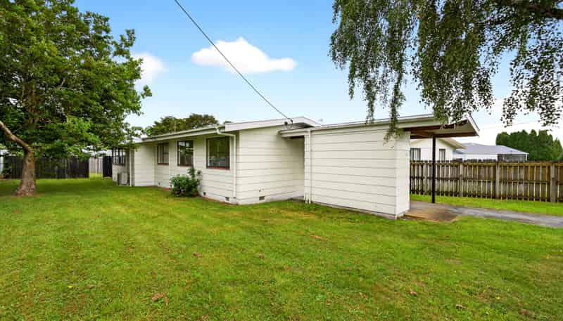 19 Daniell Street, Featherston