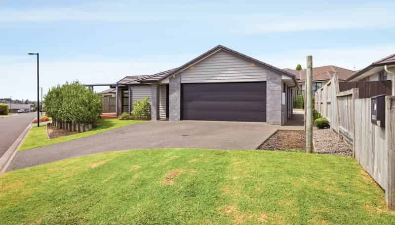 74  Bert Wall Drive, Omokoroa