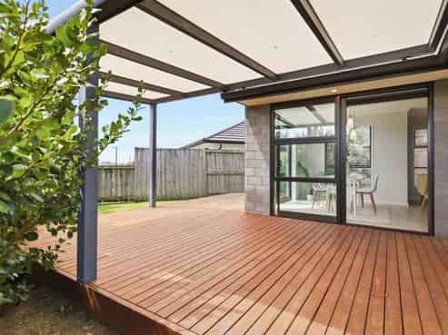 74  Bert Wall Drive, Omokoroa