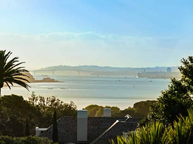 827 Riddell Road, St Heliers