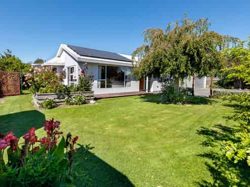 7b Mowat Street, Springlands