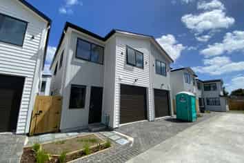 26A Grande Vue Road, Papatoetoe