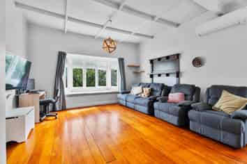 25 Stewart Road, Mount Albert