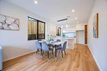 11A Banyan Drive, Totara Heights