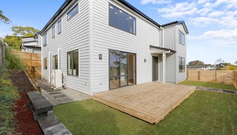 11A Banyan Drive, Totara Heights