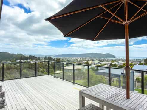 109 Pacific View Drive, Whangamata