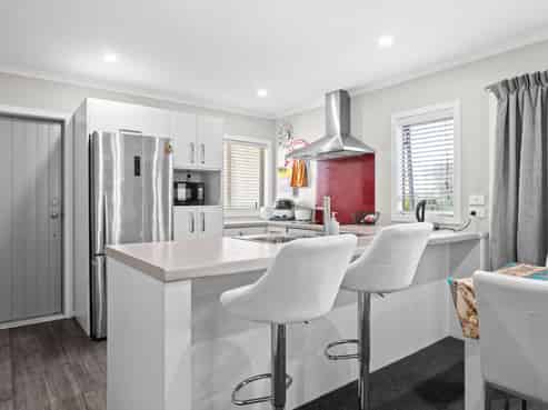 1/120 Mahoe Street, Melville