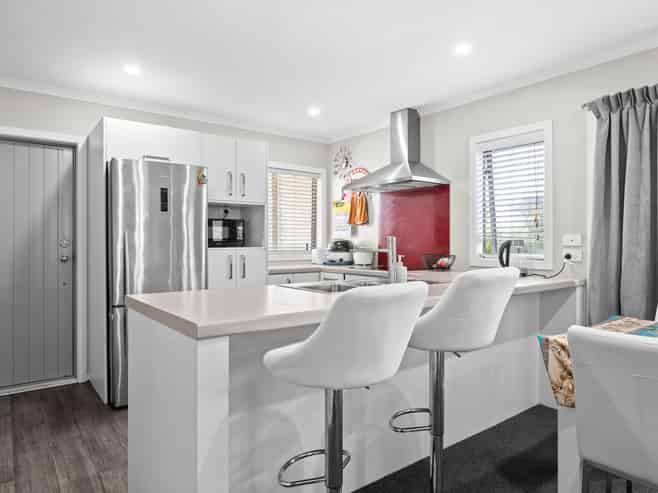 1/120 Mahoe Street, Melville