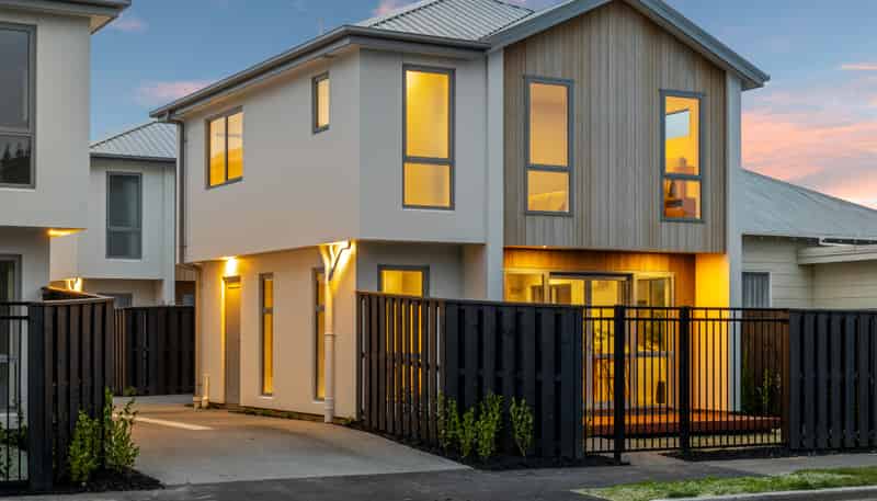 1 & 2/293 Lyttelton Street, Spreydon