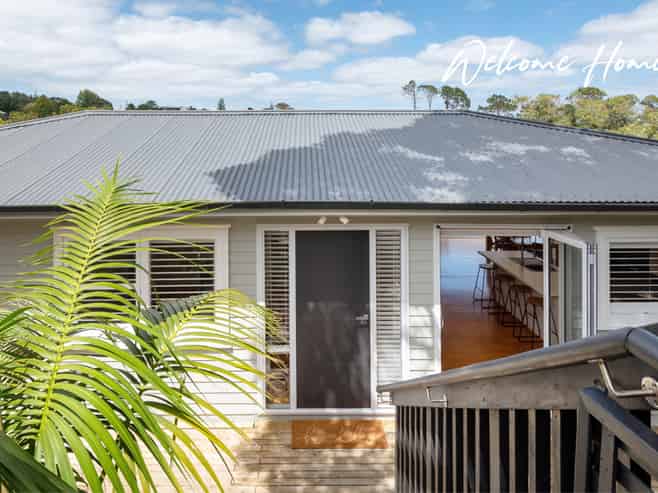 43 Teal Crescent, Beach Haven
