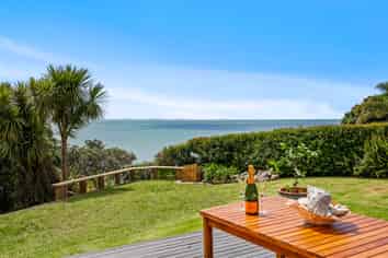 55 Torkar Road, Clarks Beach