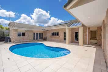 15 Astrolabe Place, Gulf Harbour