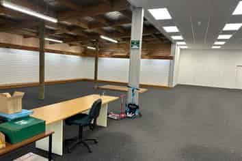 Quality Showroom in Popular Location