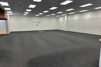 Quality Showroom in Popular Location