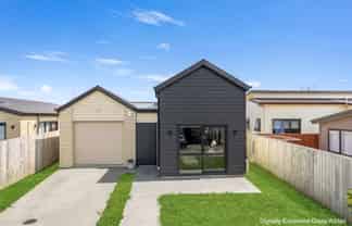 7 Poutawa Lane, Clarks Beach