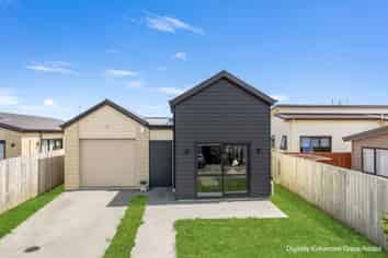 7 Poutawa Lane, Clarks Beach