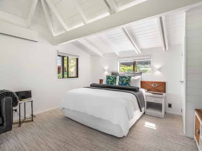 10/223 Main Rd, Tairua