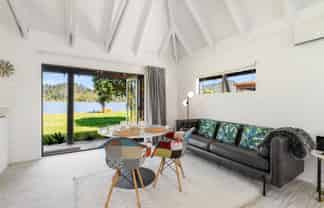 10/223 Main Rd, Tairua