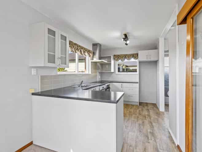 2/11 Blakehall Place, Spreydon