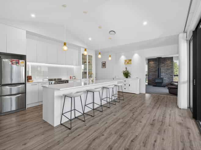 8 Picadilly Avenue, Casebrook