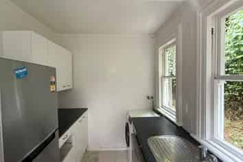 143 Wadestown Rd, Wadestown