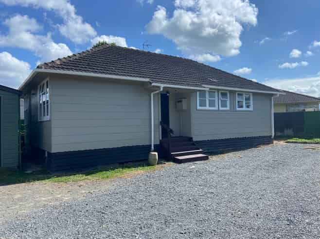 6a Kenney Crescent, Fairfield