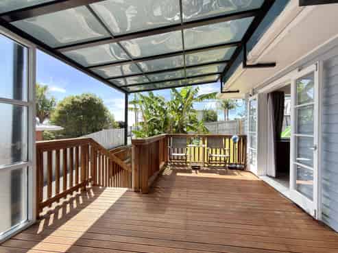 8 Gilliam Street, New Lynn