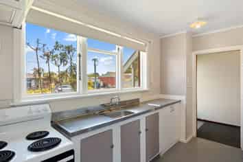 3 and 5 Solent Place, Aranui