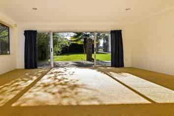 Auckland - Address withheld