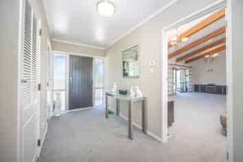 115 Barrett Road, Temple View