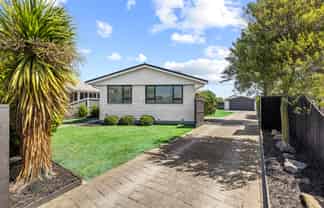42 Arran Crescent, Woolston
