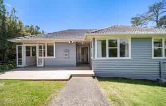 9/331 Royal Road, Massey