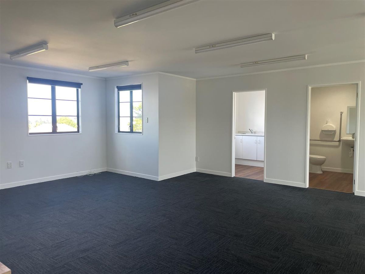Versatile Central Consulting Space - Widok 2