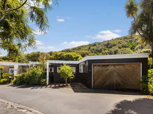 2 Mamaku Grove, Khandallah