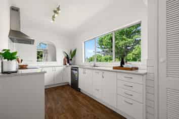 12 Starr Street, Huntly