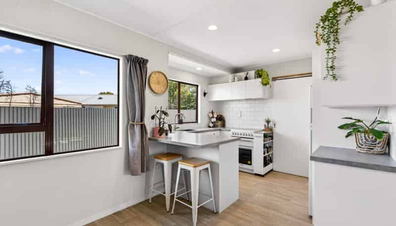 43A Tait Drive, Greenmeadows